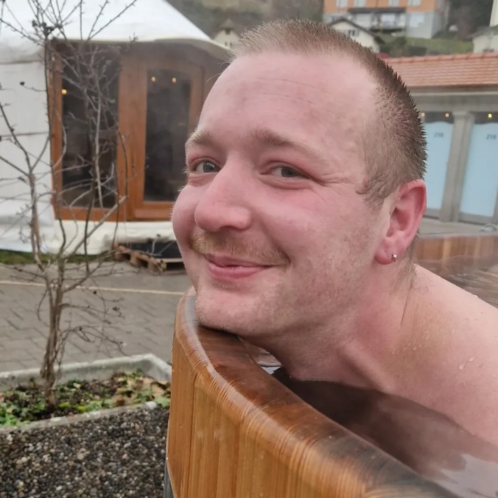 Calm Currents #2 w/ Simsonite